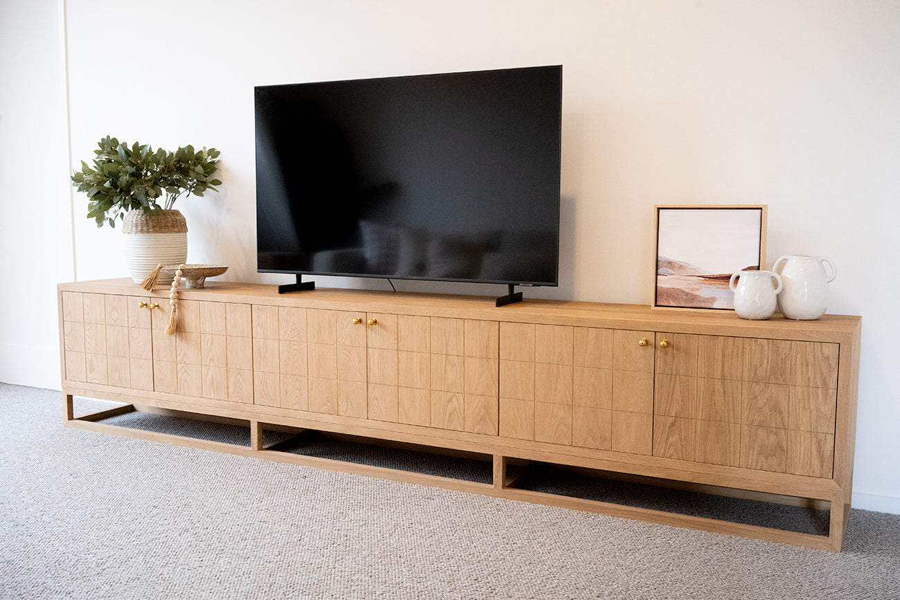 Coogee American Oak 6 Door Entertainment Unit